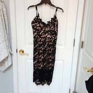 Love Ady Black & Nude Lace Cocktail dress size Medium